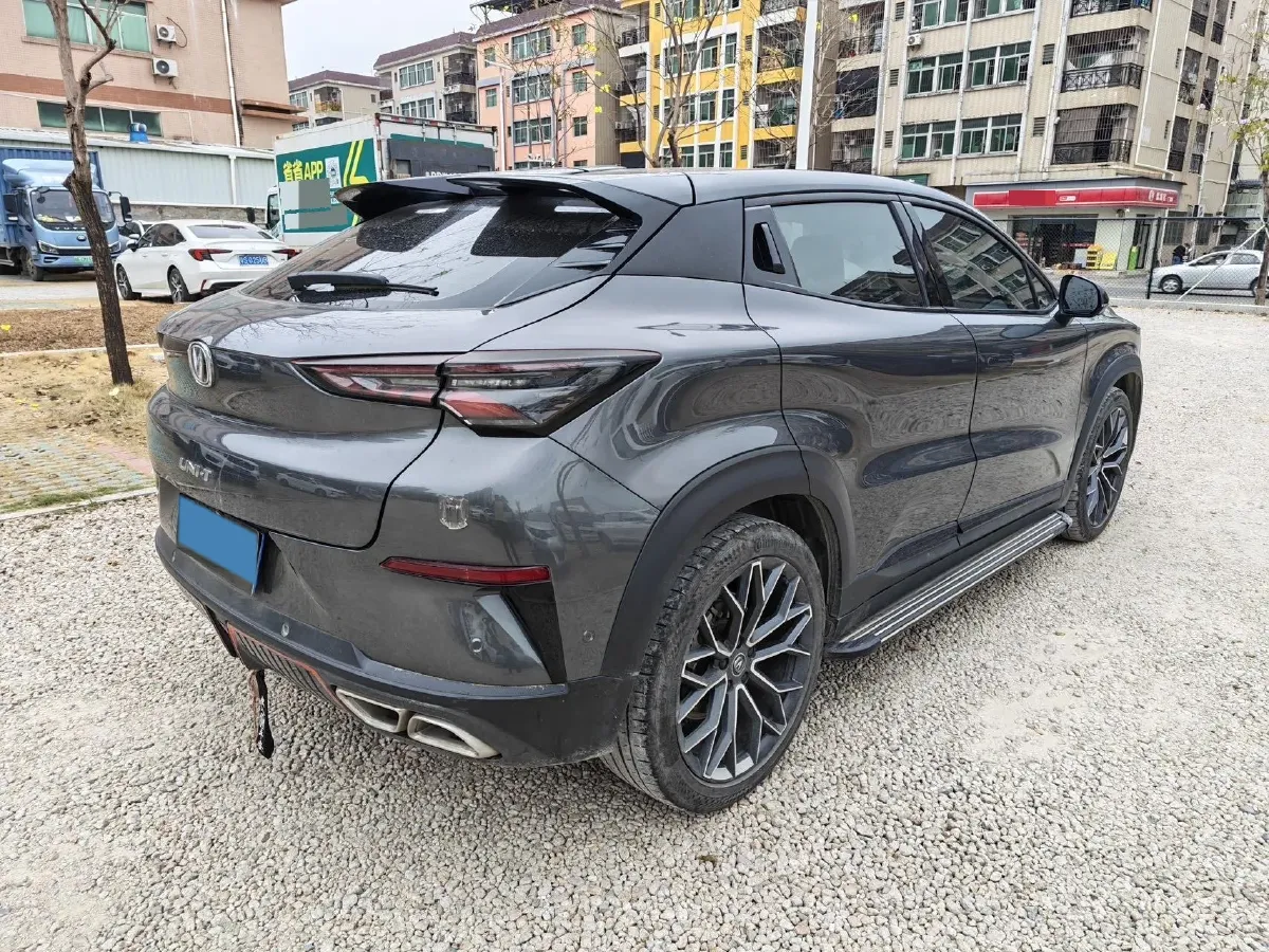 2022 ChangAn UNI-T 1.5T 188HP L4 7DCT,autocango,china used car exporter,china ev exporter,chinese used car exporter,chinese used ev exporter