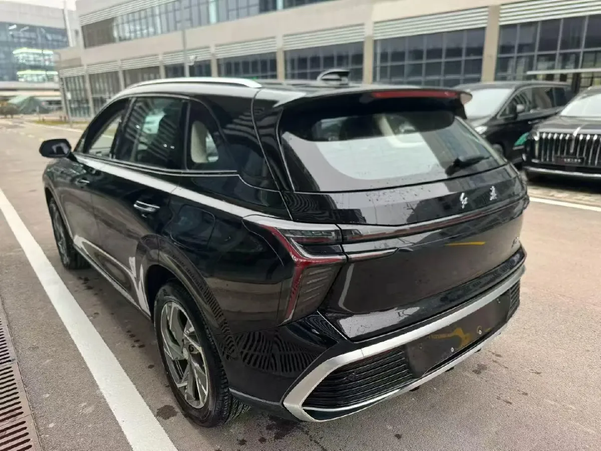 2024 HongQi HS3 1.5T 169HP L4 1DHT PHEV 18.4KWH,autocango,china used car exporter,china ev exporter,chinese used car exporter,chinese used ev exporter