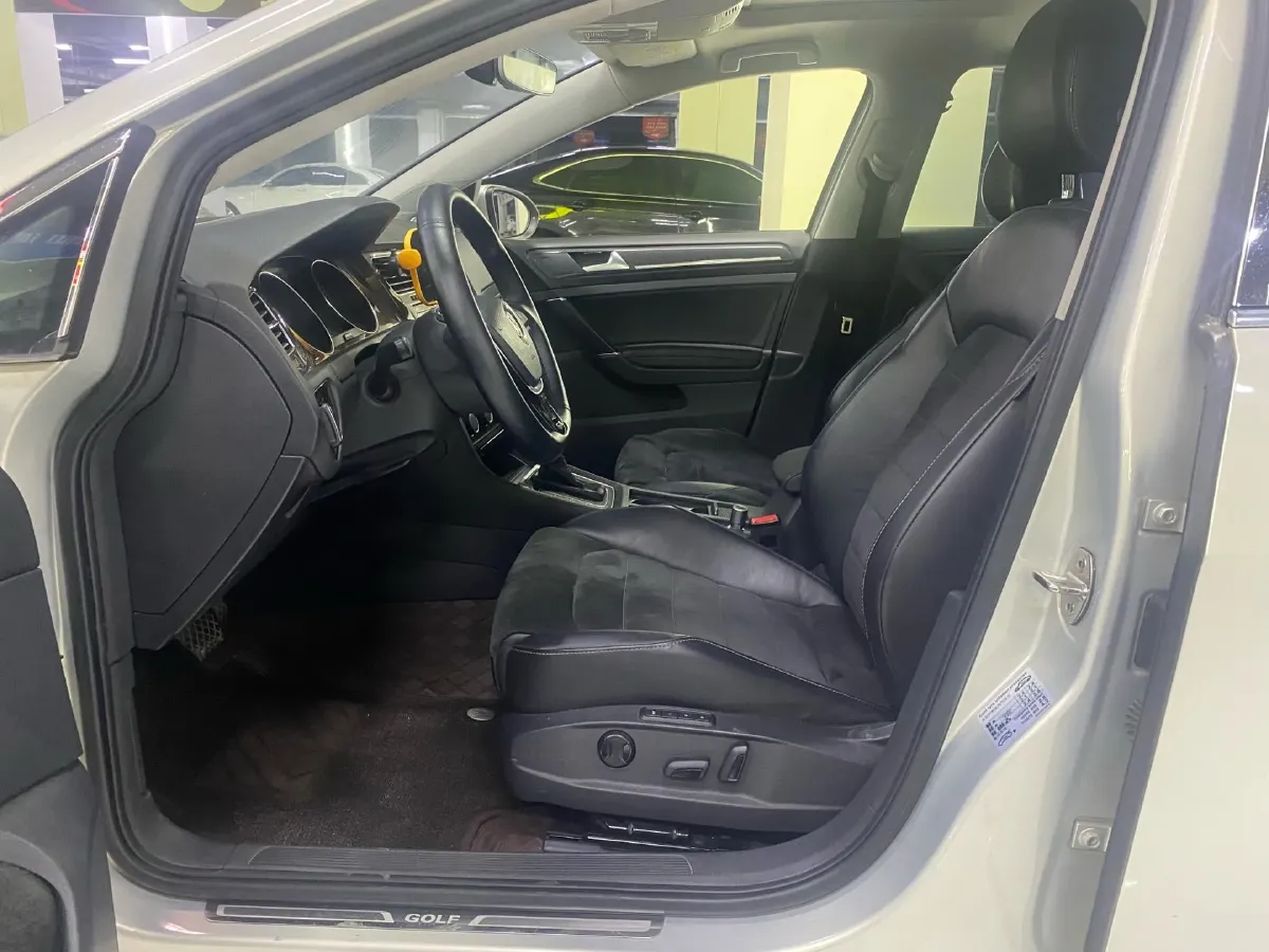 2018 Volkswagen Golf 1.4T 131HP L4 7DCT,autocango,china used car exporter,china ev exporter,chinese used car exporter,chinese used ev exporter