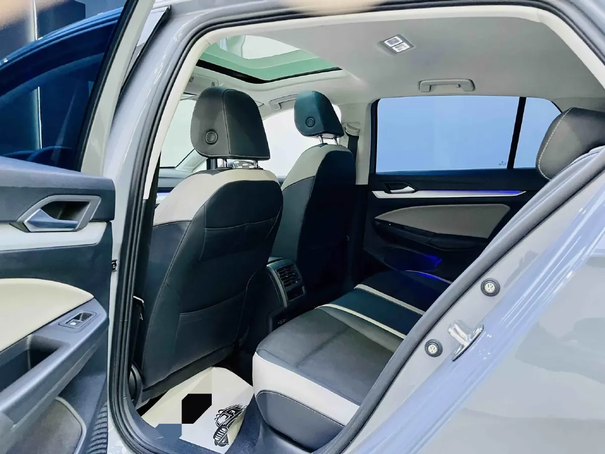 2021 Volkswagen Golf 1.4T 150HP L4 7DCT,autocango,china used car exporter,china ev exporter,chinese used car exporter,chinese used ev exporter