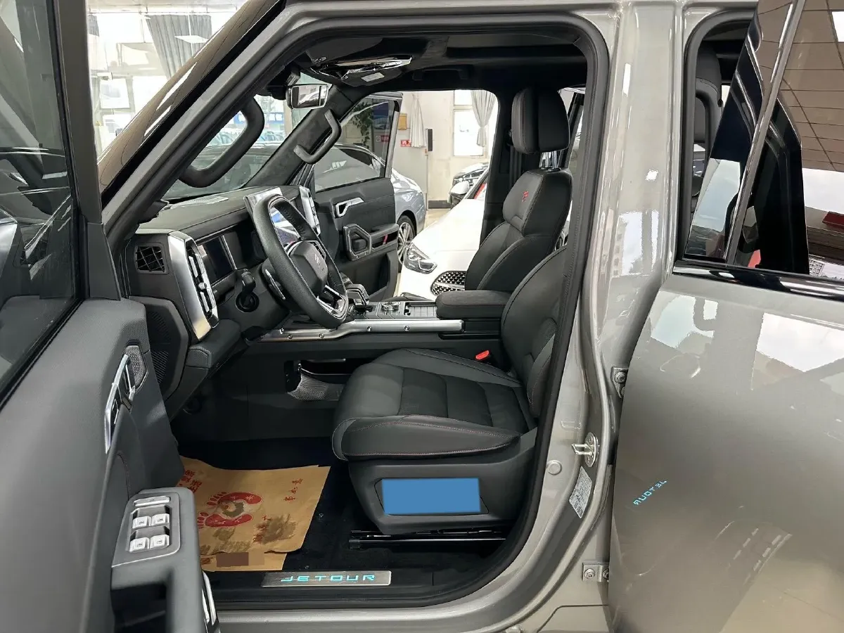 2025 Jetour Traveller 2.0T 254HP L4 7DCT,autocango,china used car exporter,china ev exporter,chinese used car exporter,chinese used ev exporter