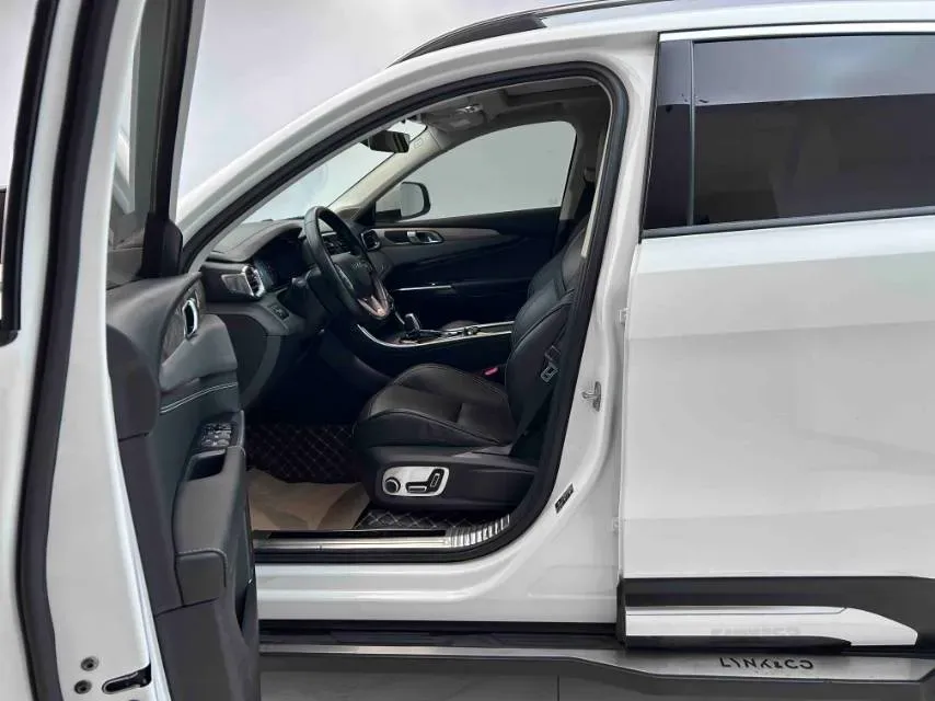 2018 Foton Tunland 2.0T 218HP L4 6AT,autocango,china used car exporter,china ev exporter,chinese used car exporter,chinese used ev exporter