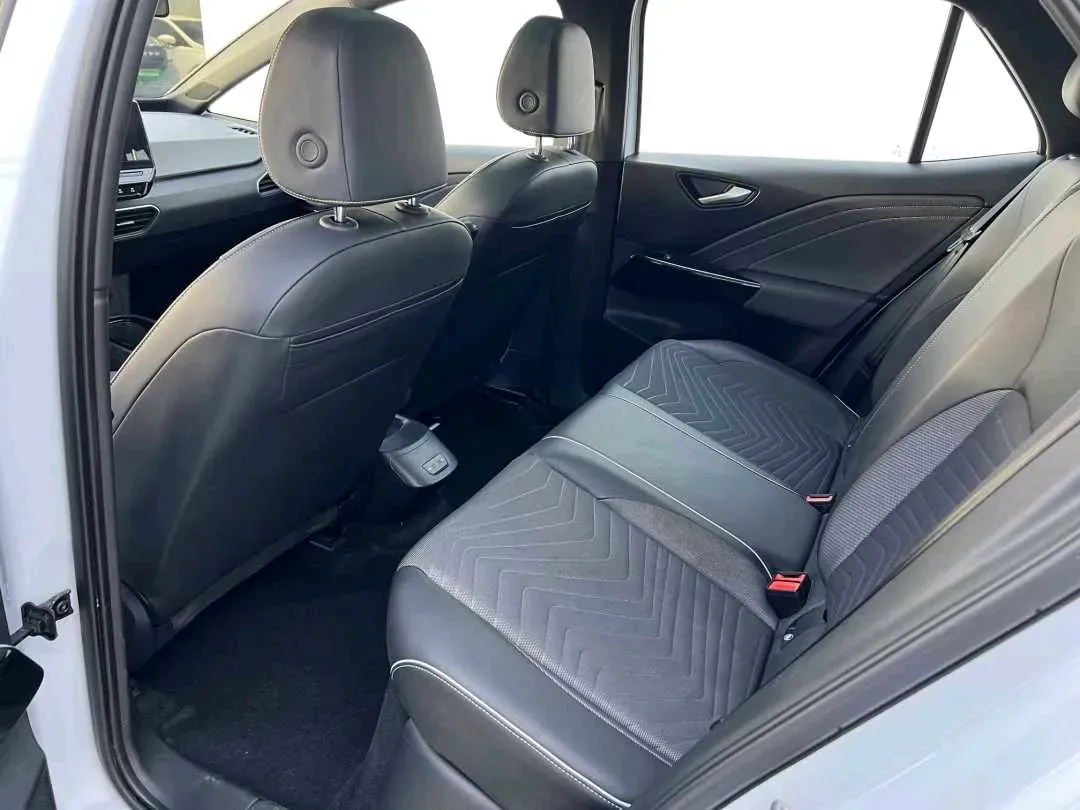 2023 Volkswagen ID.3 BEV 52.8KWH,autocango,china used car exporter,china ev exporter,chinese used car exporter,chinese used ev exporter