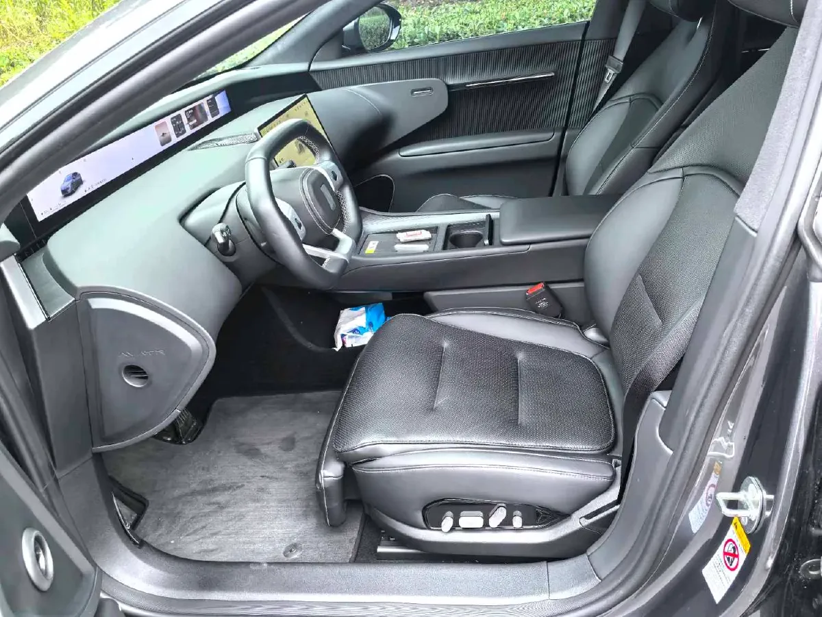 2024 Avatr 07 1.5T 156HP L4 REEV 39.05KWH,autocango,china used car exporter,china ev exporter,chinese used car exporter,chinese used ev exporter