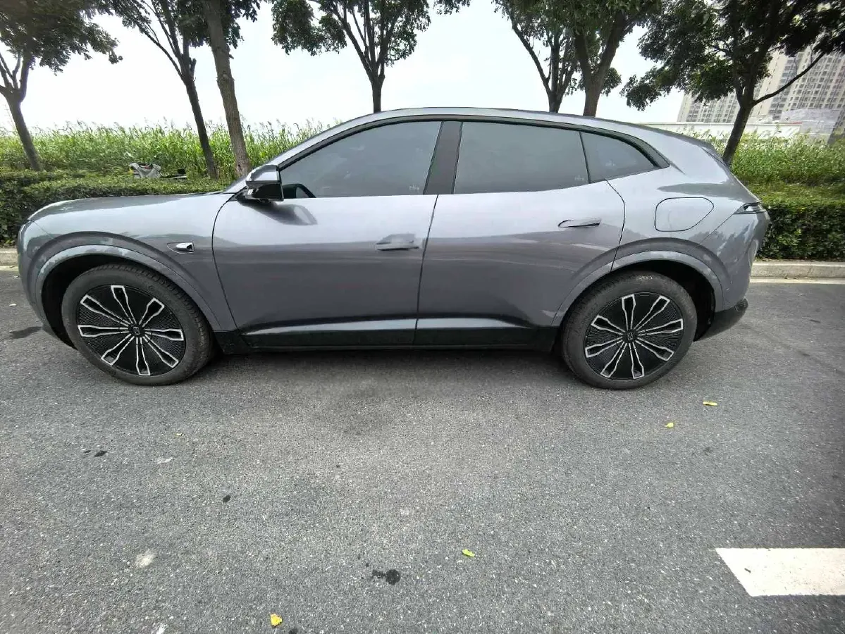 2024 Avatr 07 1.5T 156HP L4 REEV 39.05KWH,autocango,china used car exporter,china ev exporter,chinese used car exporter,chinese used ev exporter