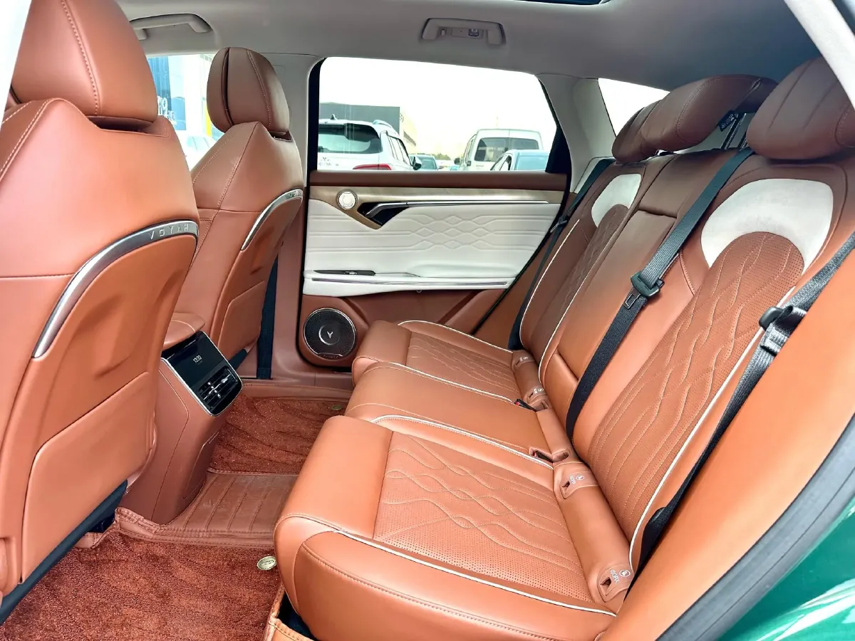 2024 Voyah FREE 1.5T 150HP L4 REEV 39.2KWH,autocango,china used car exporter,china ev exporter,chinese used car exporter,chinese used ev exporter