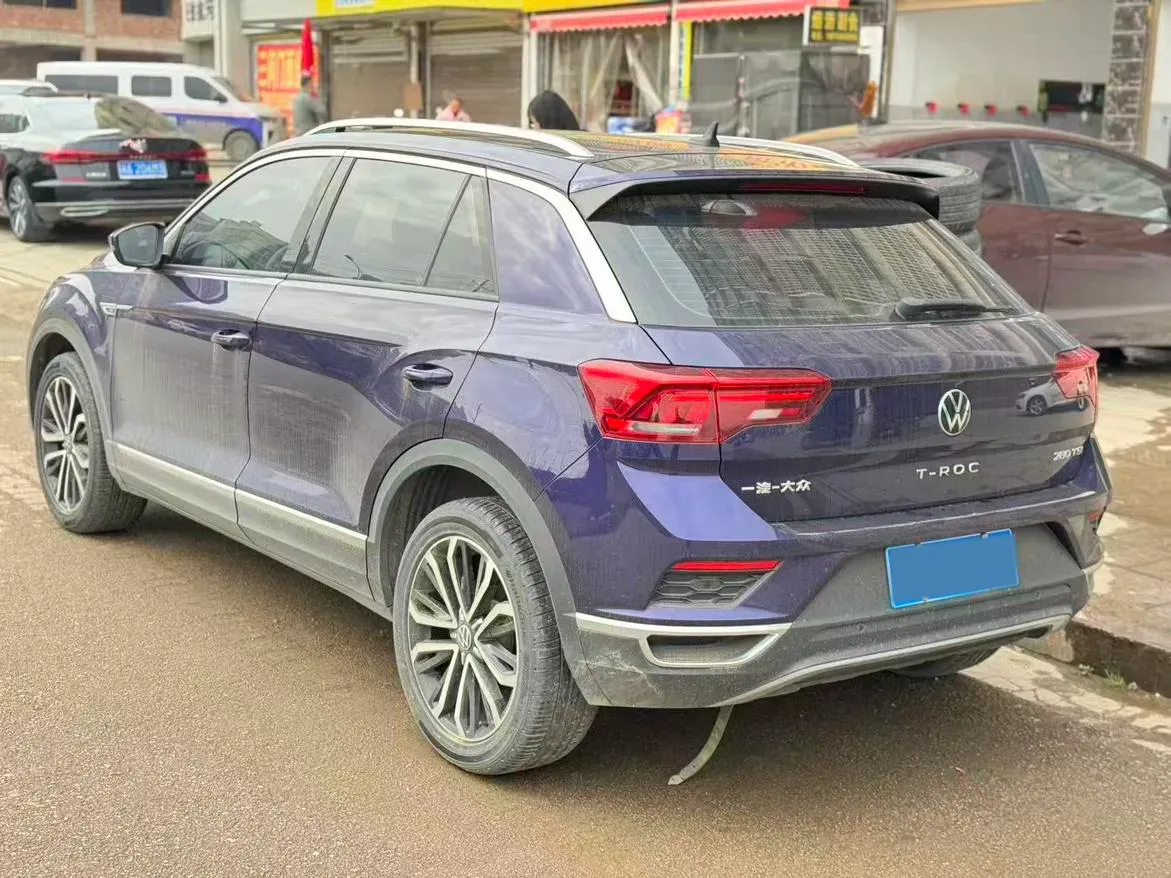 2022 Volkswagen T-Roc 1.4T 150HP L4 7DCT,autocango,china used car exporter,china ev exporter,chinese used car exporter,chinese used ev exporter