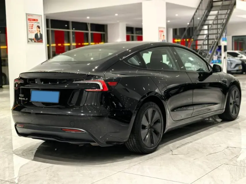2025 Tesla Model 3 BEV 62.5KWH,autocango,china used car exporter,china ev exporter,chinese used car exporter,chinese used ev exporter