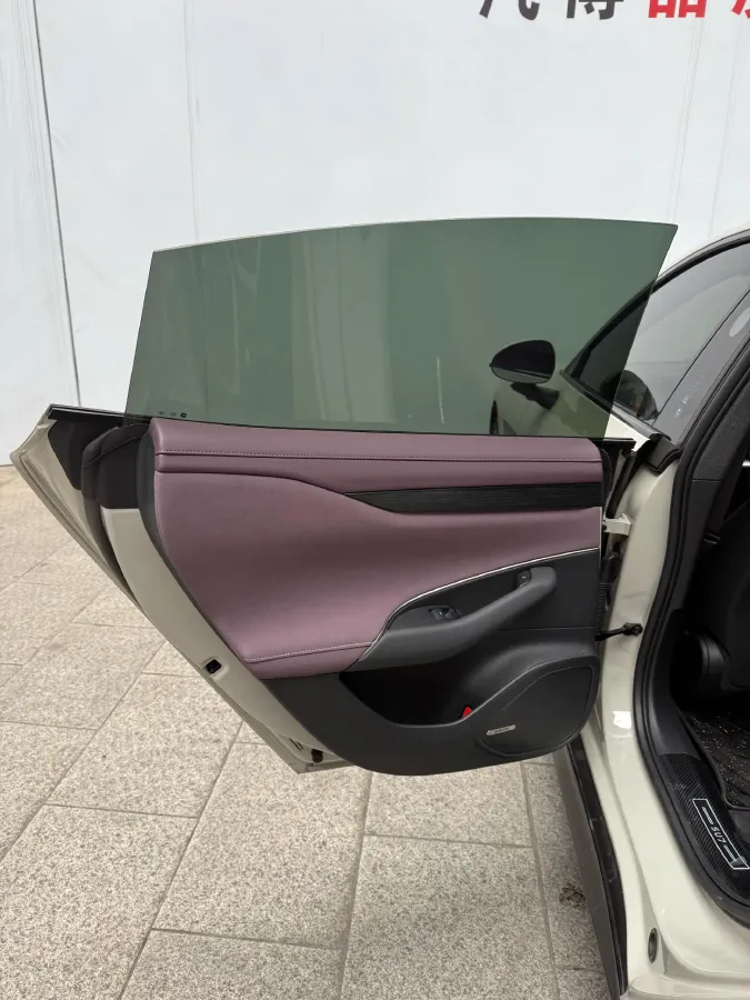 2024 MI SU7 BEV 94.3KWH,autocango,china used car exporter,china ev exporter,chinese used car exporter,chinese used ev exporter