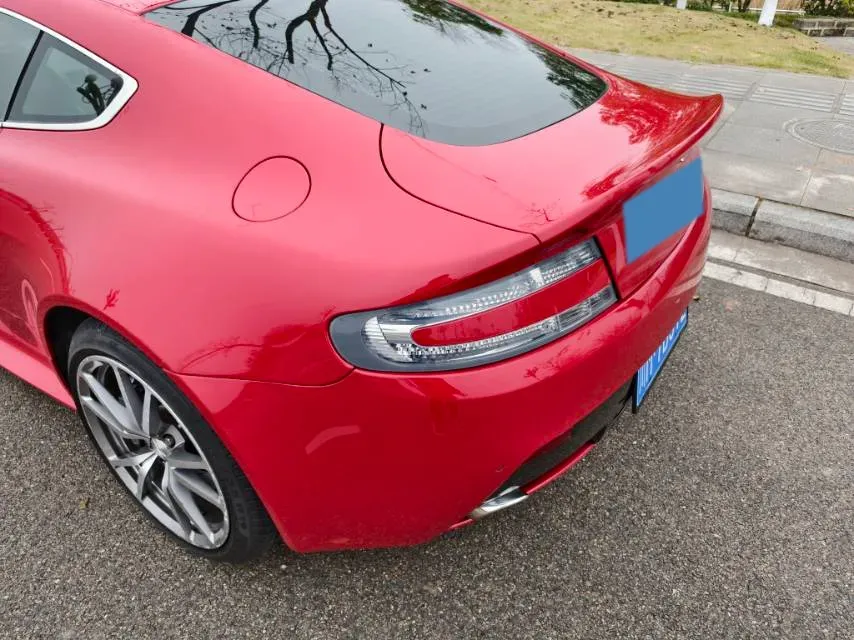 2012 Aston Martin V12 Vantage 6.0L 517HP V12 6MT,autocango,china used car exporter,china ev exporter,chinese used car exporter,chinese used ev exporter