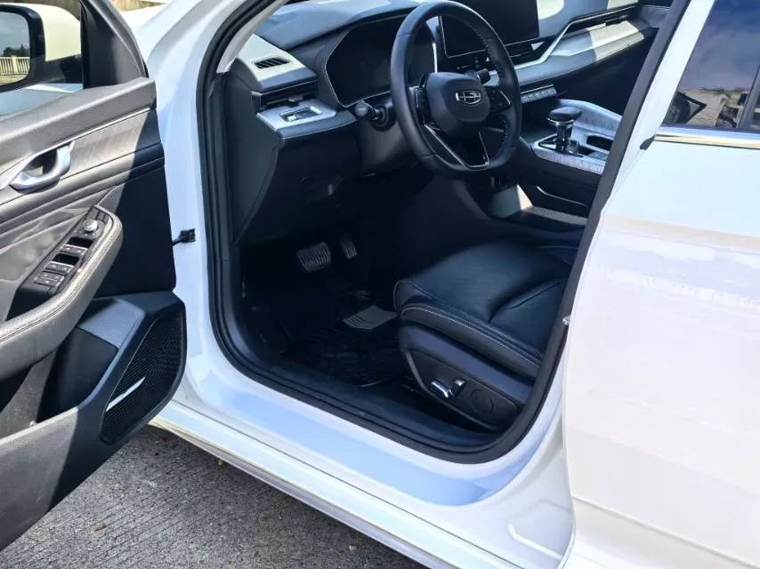 2023 Geely Preface 2.0T 190HP L4 7DCT,autocango,china used car exporter,china ev exporter,chinese used car exporter,chinese used ev exporter