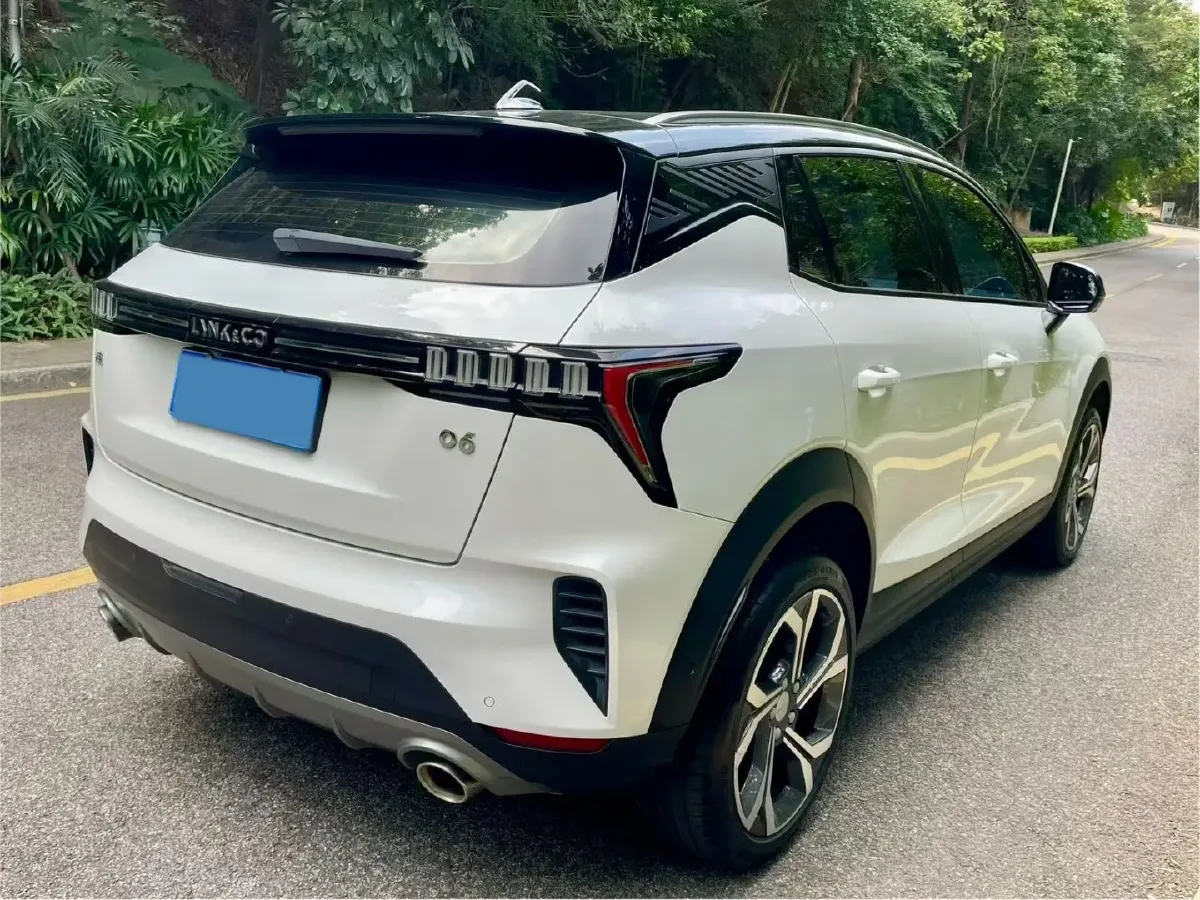 2023 LYNK&CO 06 1.5T 181HP L4 7DCT,autocango,china used car exporter,china ev exporter,chinese used car exporter,chinese used ev exporter
