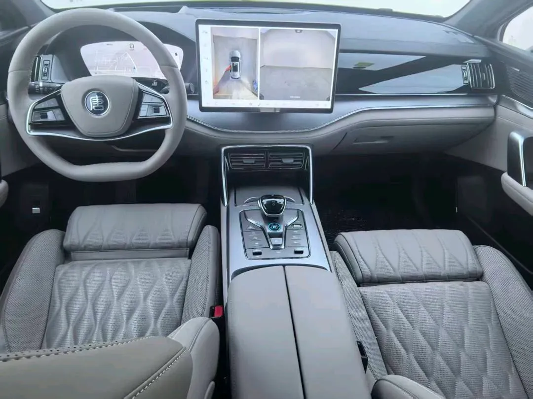 2025 BYD Tang 1.5T 156HP L4 E-CVT PHEV 21.504KWH,autocango,china used car exporter,china ev exporter,chinese used car exporter,chinese used ev exporter