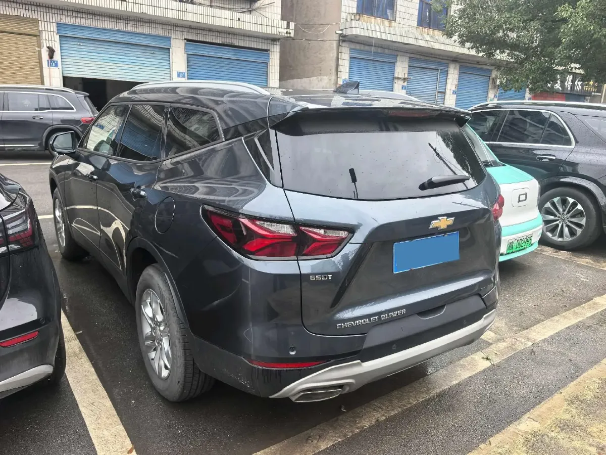2023 Chevrolet Blazer 2.0T 237HP L4 9AT,autocango,china used car exporter,china ev exporter,chinese used car exporter,chinese used ev exporter