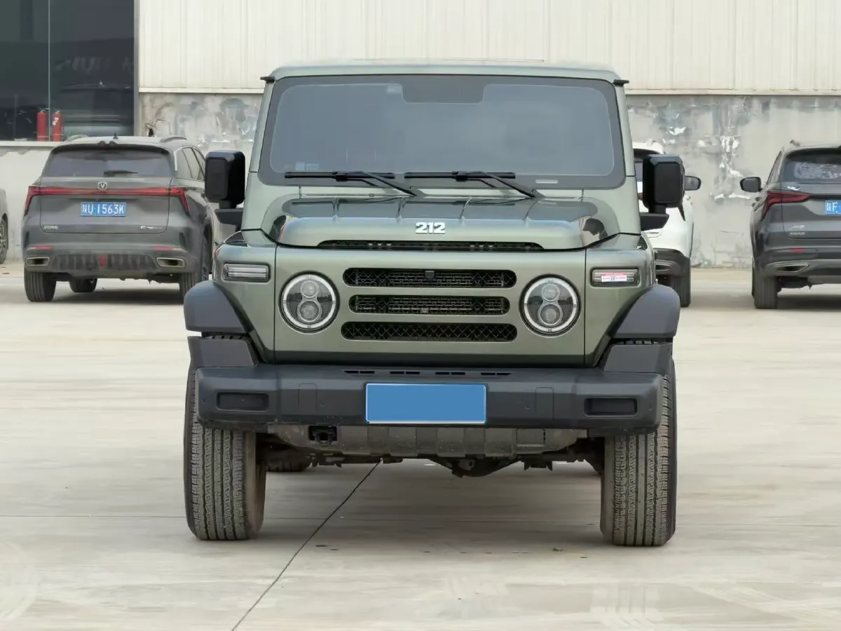 2024 212 212 T01 2.0T 252HP L4 8AT,autocango,china used car exporter,china ev exporter,chinese used car exporter,chinese used ev exporter