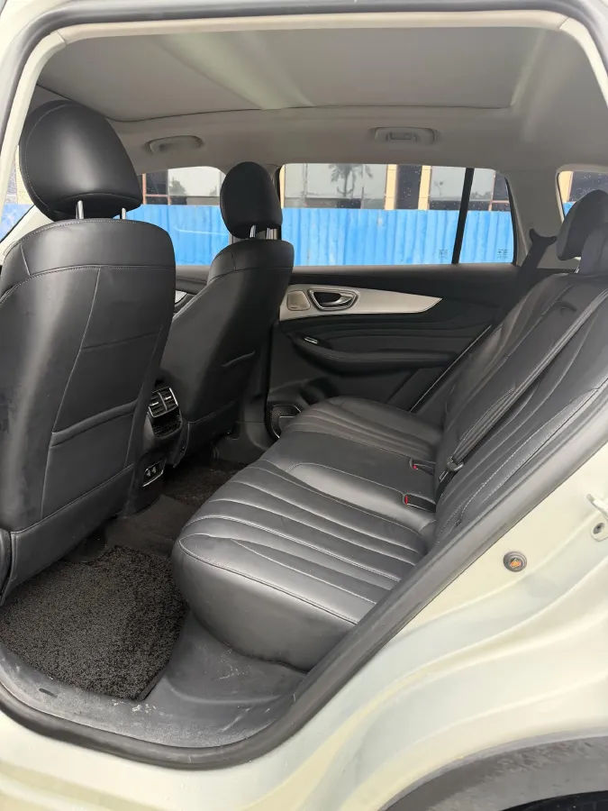 2019 Roewe RX5 MAX 1.5T 173HP L4 6AT,autocango,china used car exporter,china ev exporter,chinese used car exporter,chinese used ev exporter