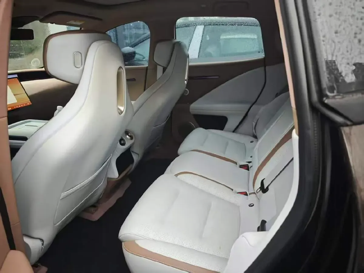 2024 Avatr 07 BEV 82.16KWH,autocango,china used car exporter,china ev exporter,chinese used car exporter,chinese used ev exporter