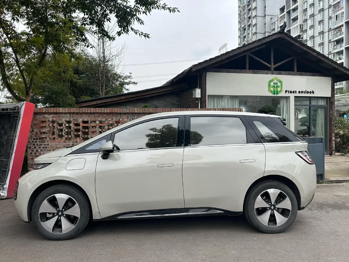 2023 BaoJun Cloud BEV 50.6KWH,autocango,china used car exporter,china ev exporter,chinese used car exporter,chinese used ev exporter