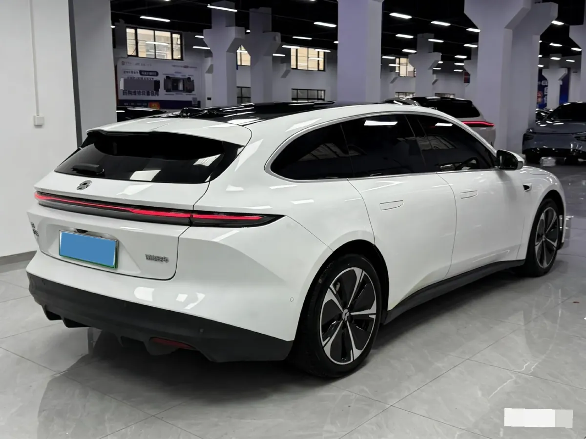 2023 NIO ET5T BEV 75KWH,autocango,china used car exporter,china ev exporter,chinese used car exporter,chinese used ev exporter