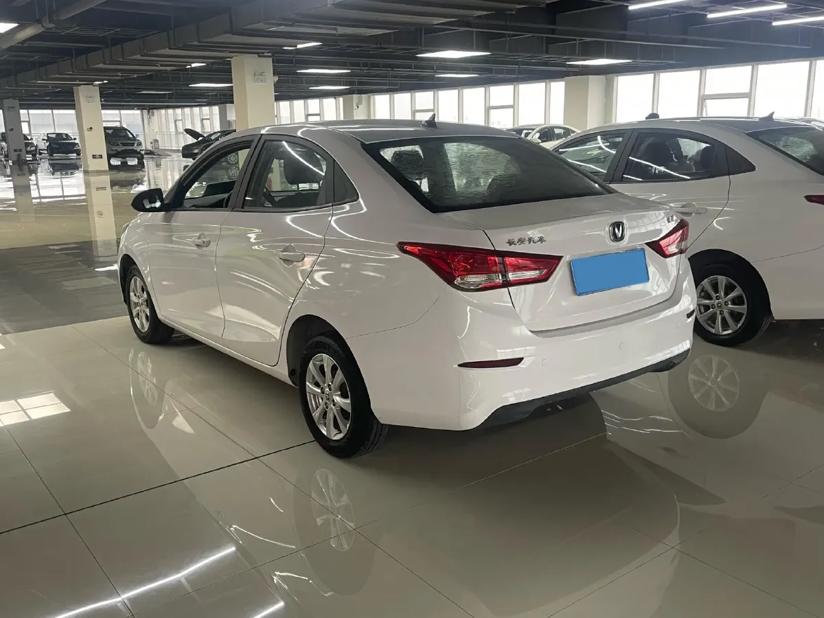 2019 ChangAn Alsvin 1.5L 107HP L4 5DCT,autocango,china used car exporter,china ev exporter,chinese used car exporter,chinese used ev exporter