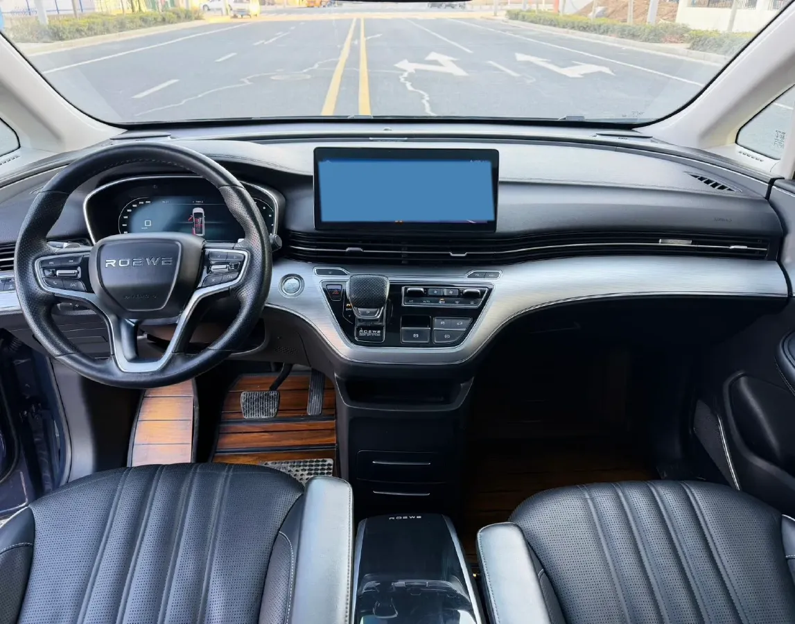 2021 Roewe iMAX8 2.0T 234HP L4 8AT,autocango,china used car exporter,china ev exporter,chinese used car exporter,chinese used ev exporter