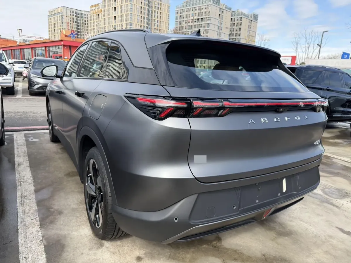 2024 ARCFOX αT5 BEV 65KWH,autocango,china used car exporter,china ev exporter,chinese used car exporter,chinese used ev exporter