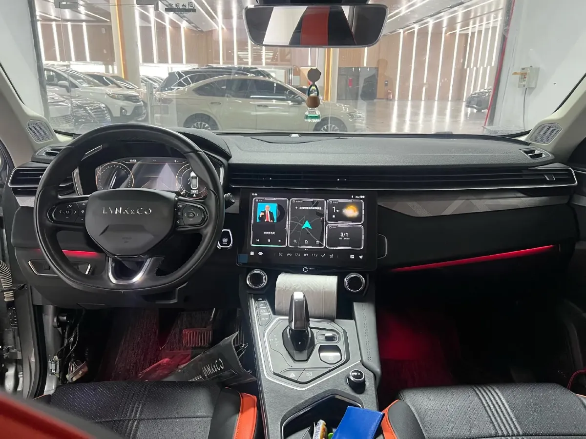 2021 LYNK&CO 01 2.0T 218HP L4 8AT,autocango,china used car exporter,china ev exporter,chinese used car exporter,chinese used ev exporter