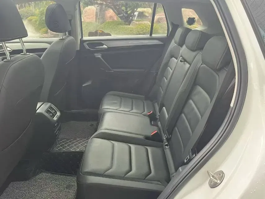 2020 Volkswagen Tayron 2.0T 186HP L4 7DCT,autocango,china used car exporter,china ev exporter,chinese used car exporter,chinese used ev exporter