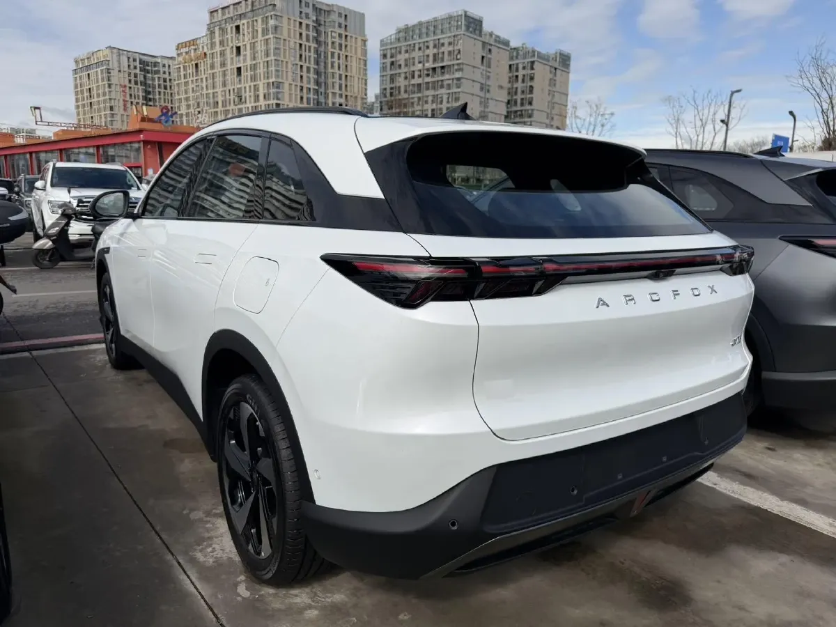 2026 ARCFOX αT5 BEV,autocango,china used car exporter,china ev exporter,chinese used car exporter,chinese used ev exporter