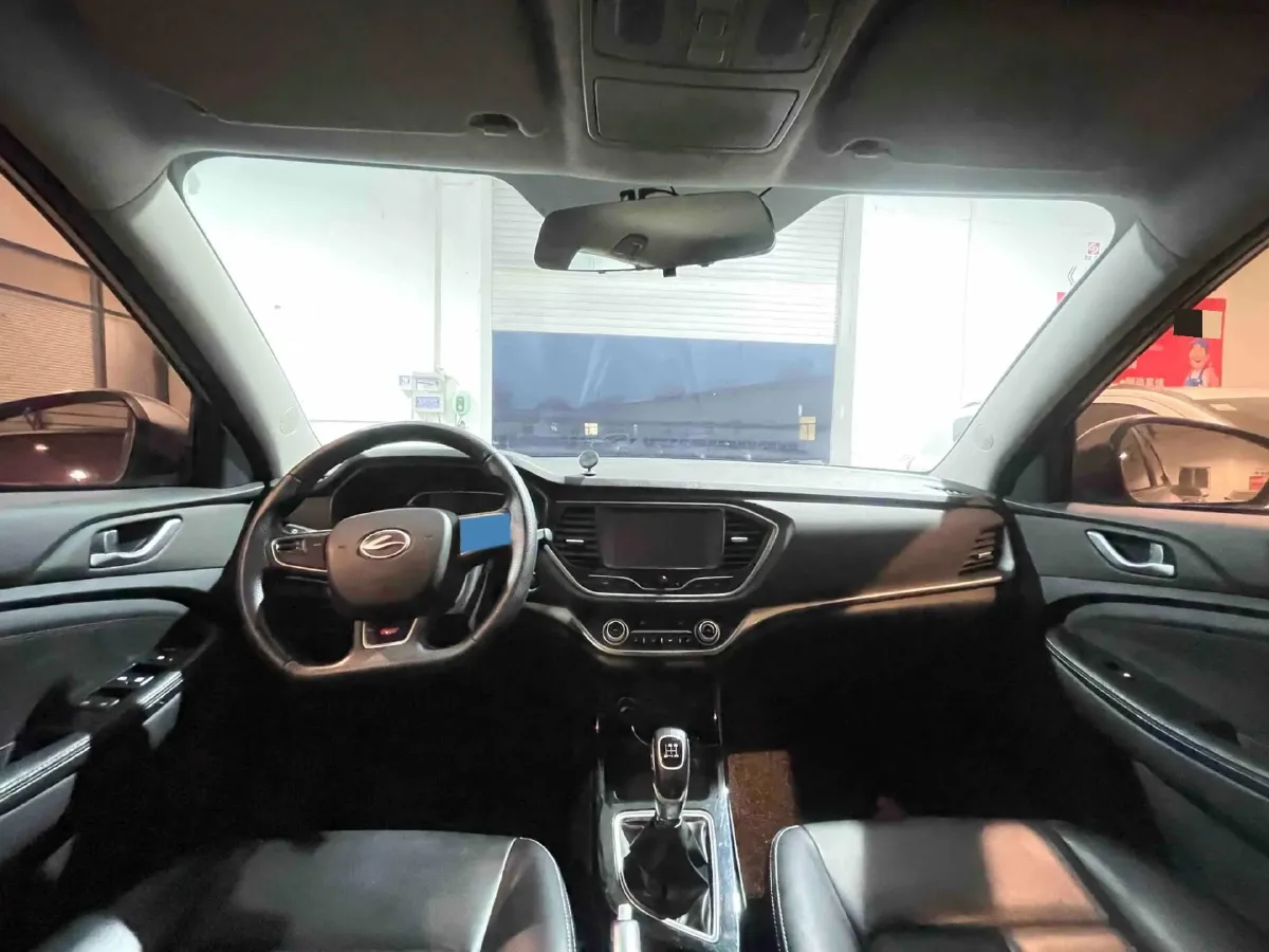 2017 Landwind X2 1.6L 125HP L4 5MT,autocango,china used car exporter,china ev exporter,chinese used car exporter,chinese used ev exporter