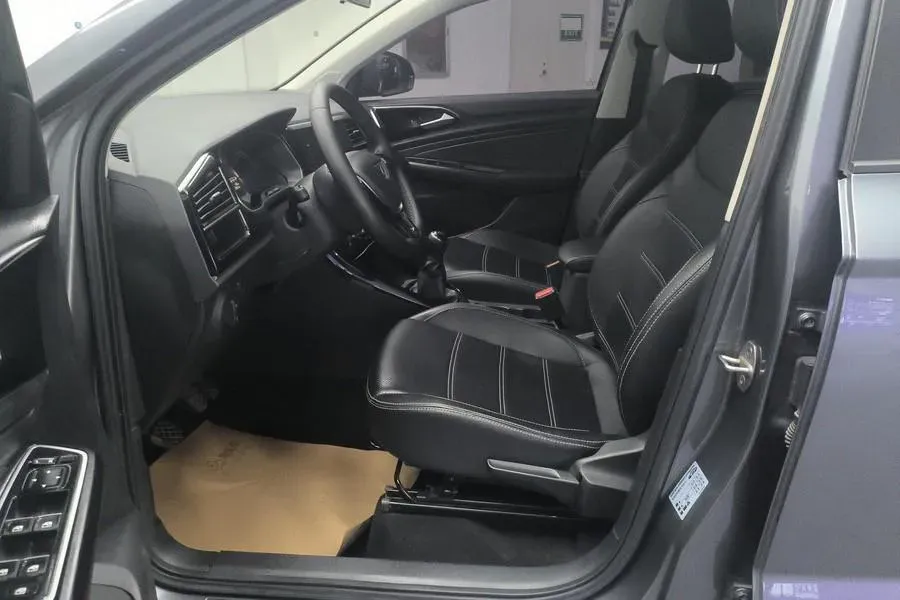 2022 Jetta VS5 1.4T 150HP L4 5MT,autocango,china used car exporter,china ev exporter,chinese used car exporter,chinese used ev exporter