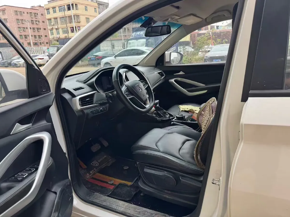 2020 HanTeng X5 1.5T 156HP L4 6AT,autocango,china used car exporter,china ev exporter,chinese used car exporter,chinese used ev exporter