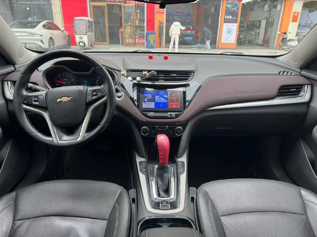 2018 Chevrolet Malibu 1.5T 170HP L4 6AT,autocango,china used car exporter,china ev exporter,chinese used car exporter,chinese used ev exporter
