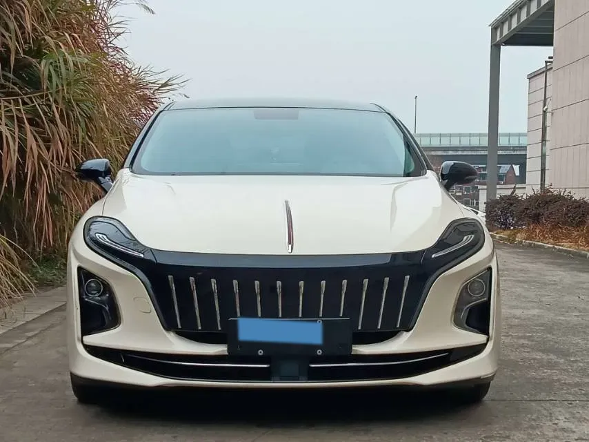 2023 HongQi E-QM5 BEV 82KWH,autocango,china used car exporter,china ev exporter,chinese used car exporter,chinese used ev exporter
