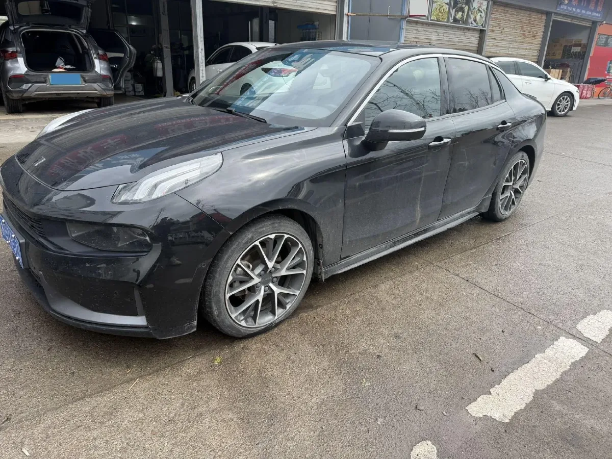 2022 LYNK&CO 03 2.0T 190HP L4 7DCT,autocango,china used car exporter,china ev exporter,chinese used car exporter,chinese used ev exporter