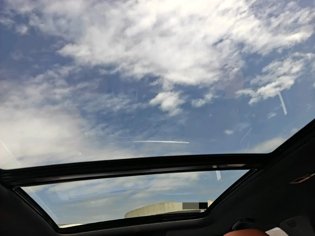 2023 Geely Okavango L 2.0T 218HP L4 7DCT,autocango,china used car exporter,china ev exporter,chinese used car exporter,chinese used ev exporter