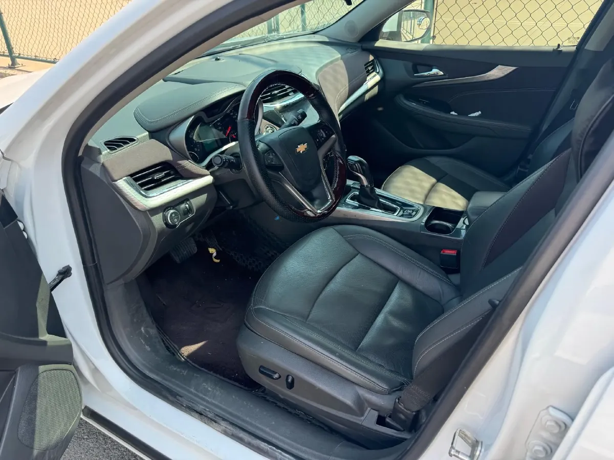 2018 Chevrolet Malibu 1.5T 170HP L4 6AT,autocango,china used car exporter,china ev exporter,chinese used car exporter,chinese used ev exporter