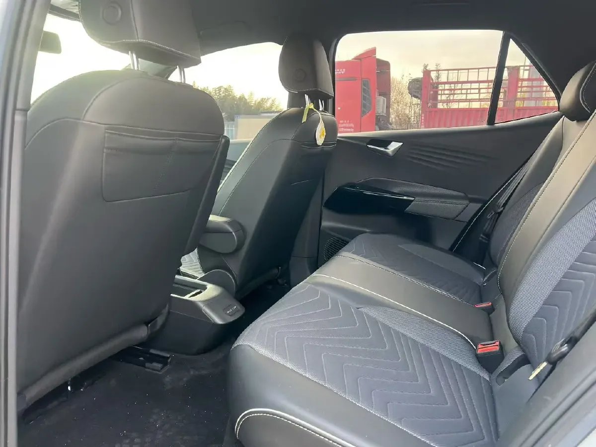 2023 Volkswagen ID.3 BEV 52.8KWH,autocango,china used car exporter,china ev exporter,chinese used car exporter,chinese used ev exporter