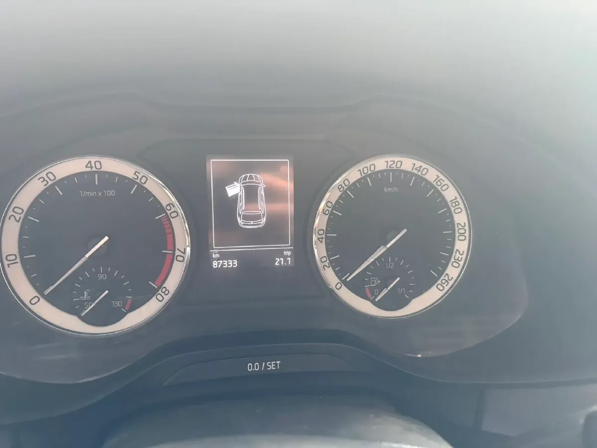 2017 Skoda Kodiak 1.8T 180HP L4 7DCT,autocango,china used car exporter,china ev exporter,chinese used car exporter,chinese used ev exporter