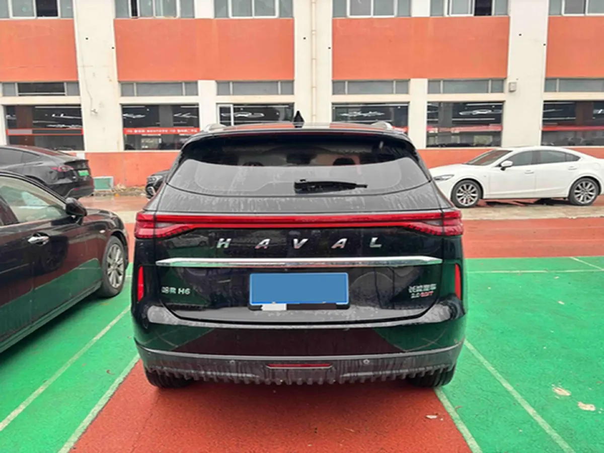 2021 Haval H6 2.0T 211HP L4 7DCT,autocango,china used car exporter,china ev exporter,chinese used car exporter,chinese used ev exporter
