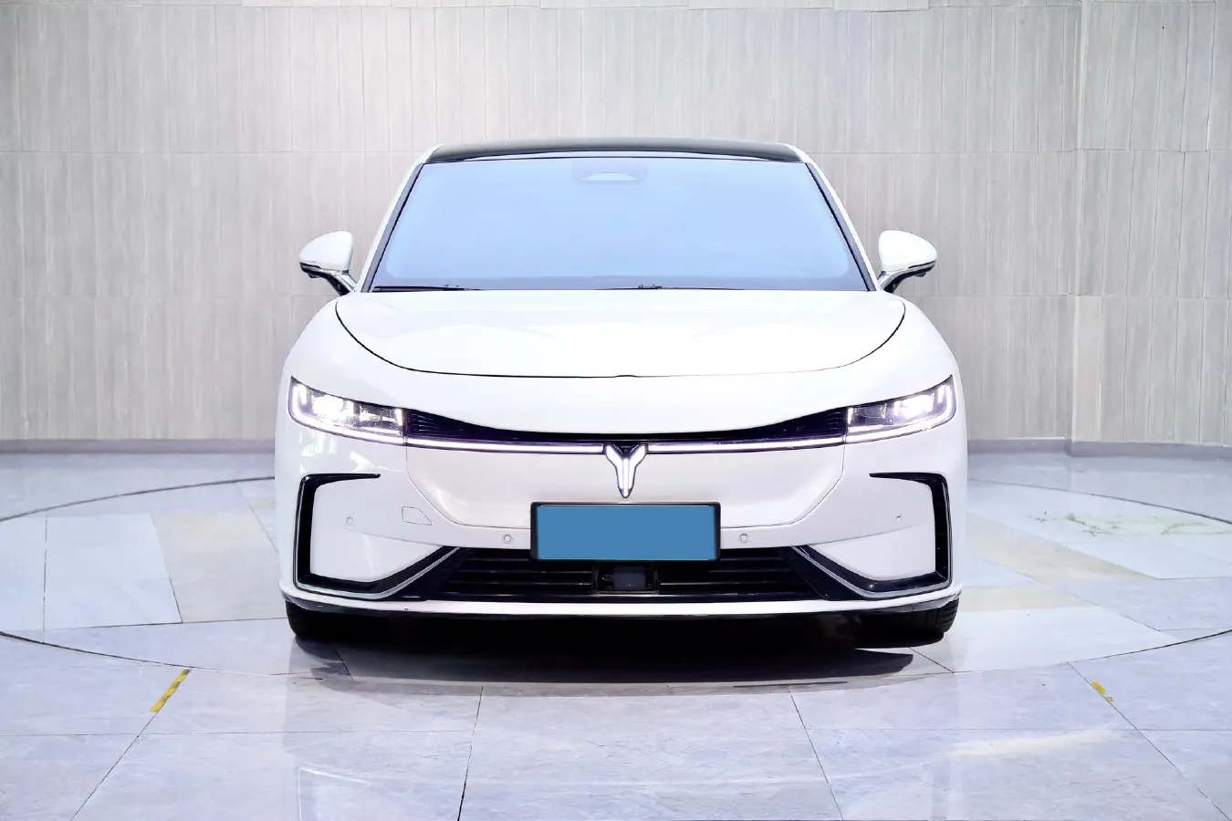 2023 Voyah ZhuiGuang BEV 108.73KWH,autocango,china used car exporter,china ev exporter,chinese used car exporter,chinese used ev exporter