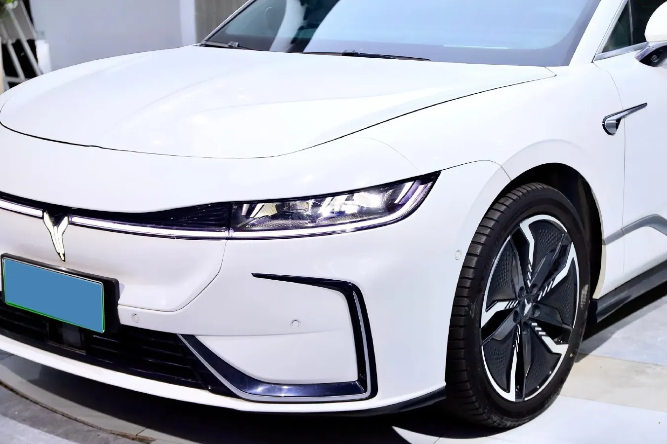 2023 Voyah ZhuiGuang BEV 108.73KWH,autocango,china used car exporter,china ev exporter,chinese used car exporter,chinese used ev exporter