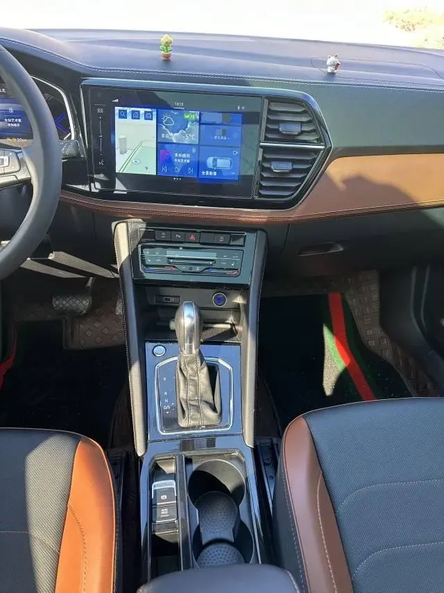 2022 Jetta VS7 1.4T 150HP L4 6AT,autocango,china used car exporter,china ev exporter,chinese used car exporter,chinese used ev exporter