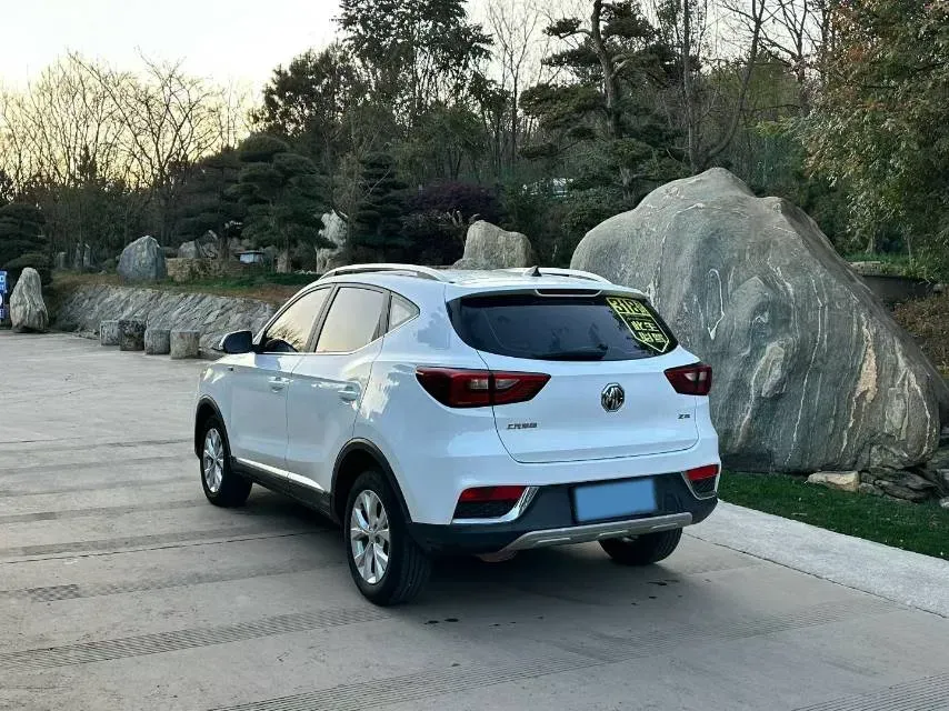 2017 MG ZS 1.5L 120HP L4 5MT,autocango,china used car exporter,china ev exporter,chinese used car exporter,chinese used ev exporter