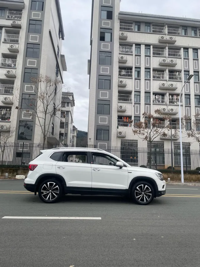 2019 HanTeng X5 BEV 42.72KWH,autocango,china used car exporter,china ev exporter,chinese used car exporter,chinese used ev exporter