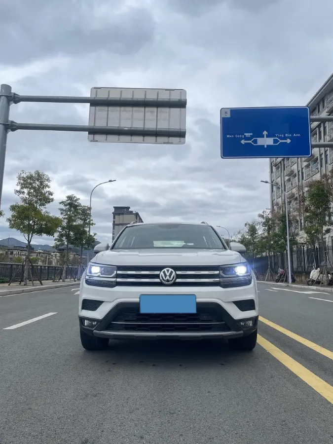 2019 HanTeng X5 BEV 42.72KWH,autocango,china used car exporter,china ev exporter,chinese used car exporter,chinese used ev exporter