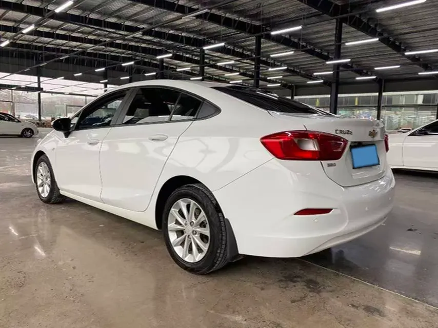 2018 Chevrolet Cruze 1.5L 114HP L4 6AT,autocango,china used car exporter,china ev exporter,chinese used car exporter,chinese used ev exporter