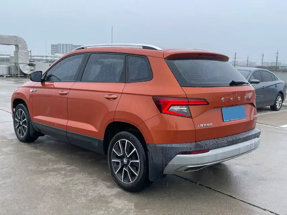 2019 Skoda Karoq 1.4T 150HP L4 7DCT,autocango,china used car exporter,china ev exporter,chinese used car exporter,chinese used ev exporter