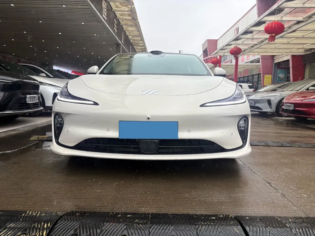 2025 IM L6 BEV,autocango,china used car exporter,china ev exporter,chinese used car exporter,chinese used ev exporter