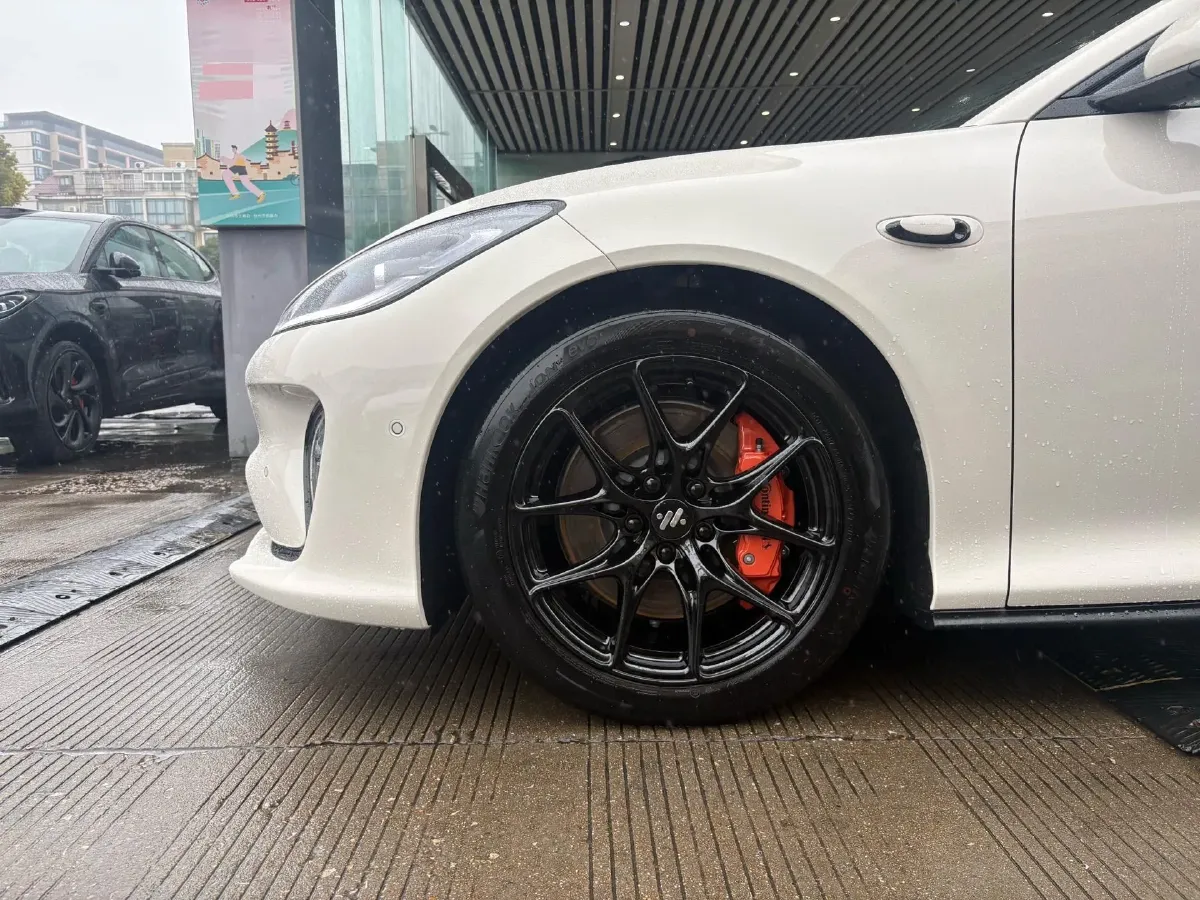 2025 IM L6 BEV,autocango,china used car exporter,china ev exporter,chinese used car exporter,chinese used ev exporter